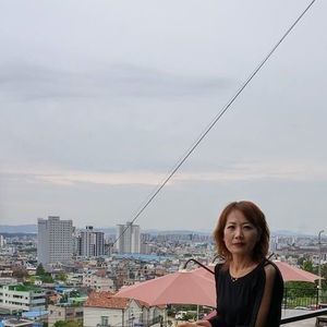 Meet your Posher, Joyce